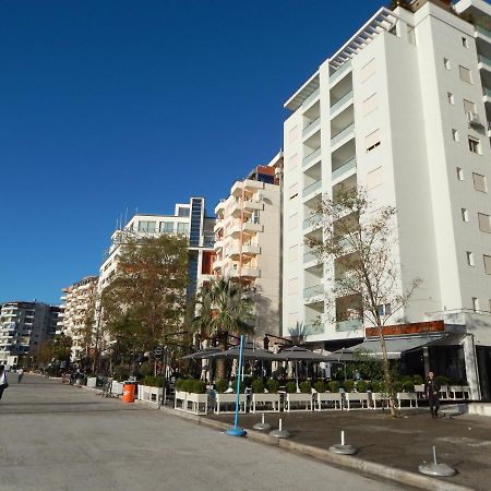 Modern Spacious 1 Bedroom Flat Next To The Beach Wlora Zewnętrze zdjęcie